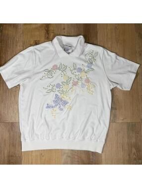 90s Embroidered Floral Polo – White (M)